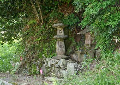 lanterna-tempio-campagna