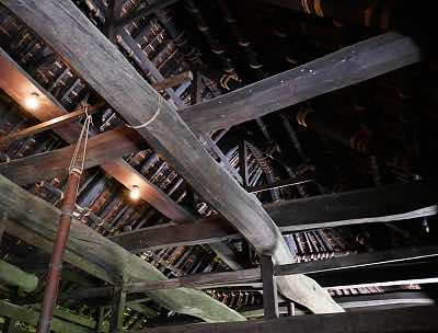 travatura portante del tetto di una Minka