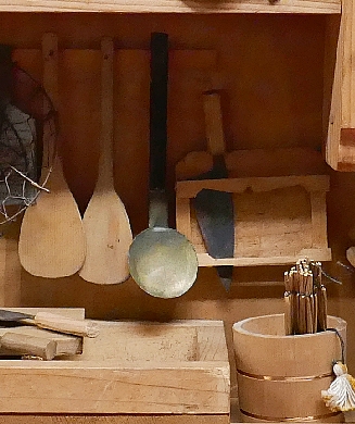 utensili da cucina in miniatura